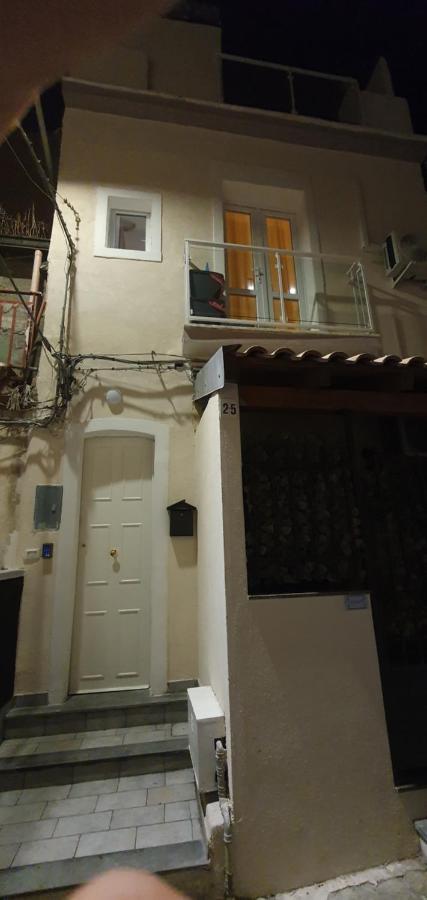 Cortile Gallinaccio คาตาเนีย ภายนอก รูปภาพ
